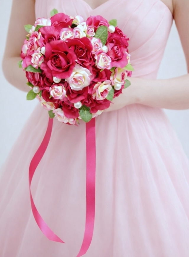 レッド＆ピンクの薔薇・実の物の大人可愛いハートのブーケ
