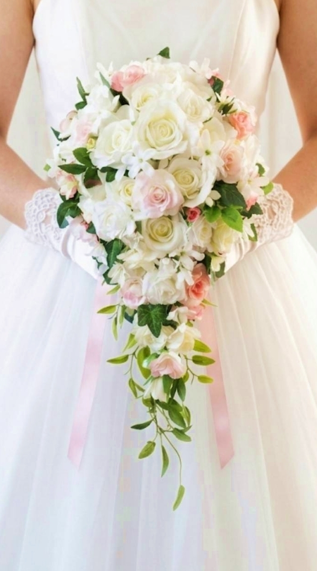 キャスケードブーケ 薔薇 白&ピンク系|造花ウエディングブーケ(アーティフィシャルフラワー)