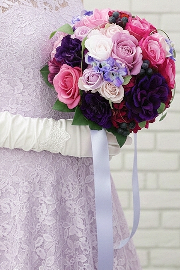パープル＆青みピンクカラーの華やかラウンドブーケ