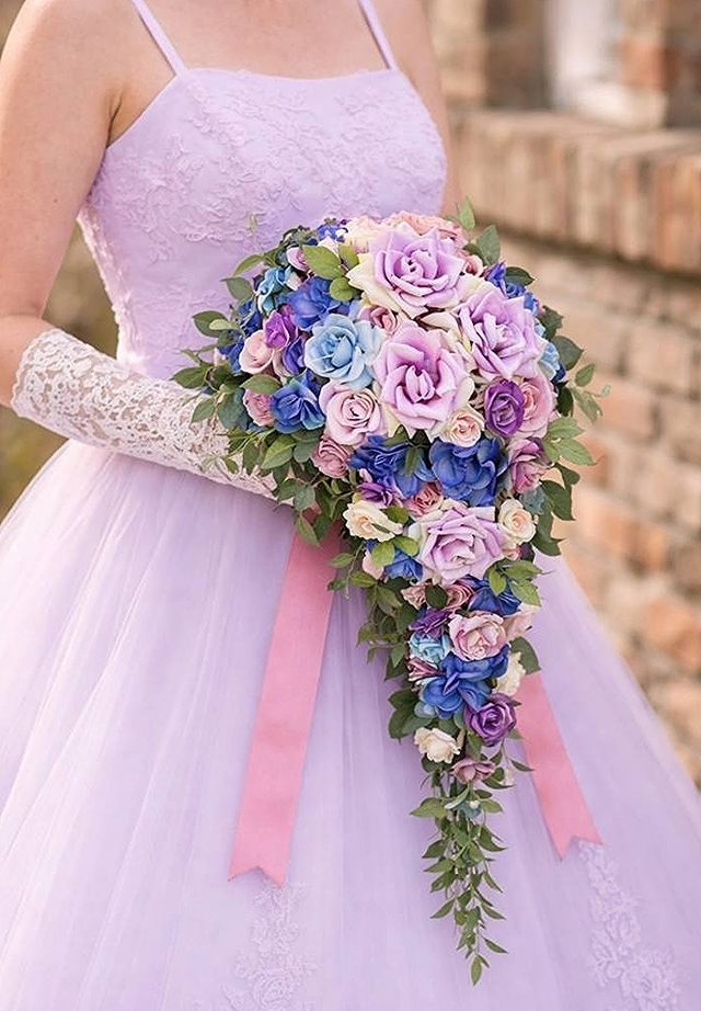 キャスケードブーケ 薔薇　パープル＆ブルー系｜造花ウェディングブーケ（アーティフィシャルフラワー）