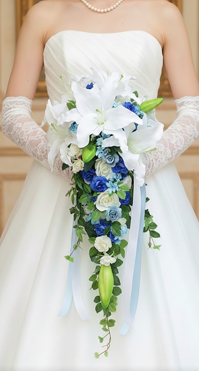 気品のカサブランカ＆ロイヤルブルー・水色の薔薇＆ブルースターのロングキャスケードブーケウエディングブーケ（造花）　