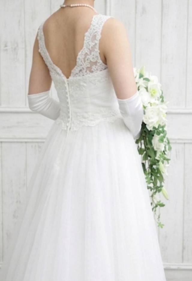 ウェディングで、美しい花嫁さまの姿勢について