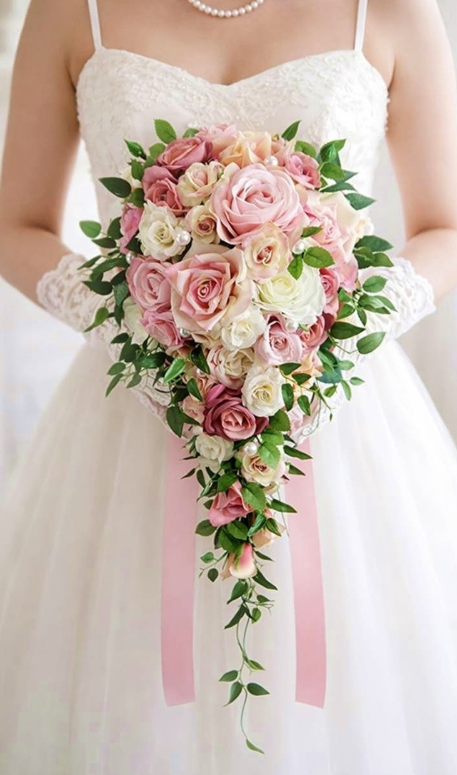 キャスケードブーケ 薔薇　ピンク系｜造花ウエディングブーケ（アーティフィシャルフラワー）