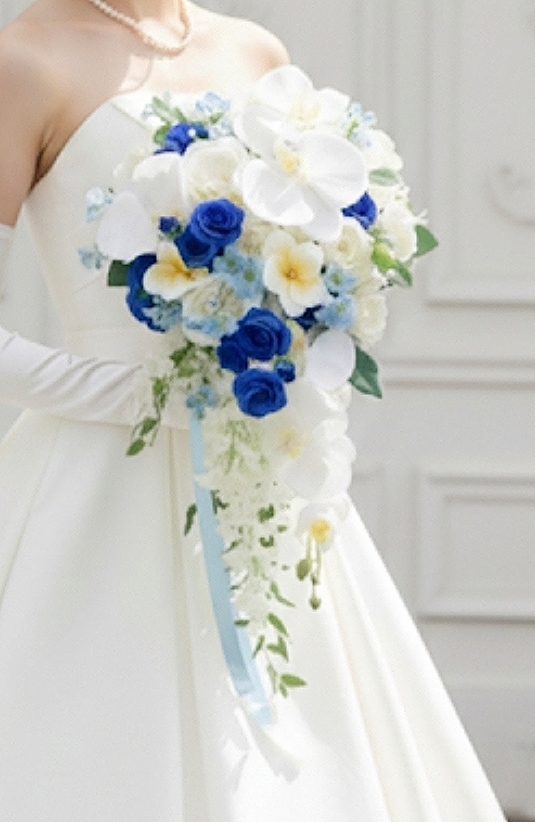 ドレスに合わせたブーケ選びのポイント解説イメージ