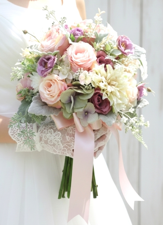 薔薇&ダリアの優しいアンティークカラーのクラッチブーケ