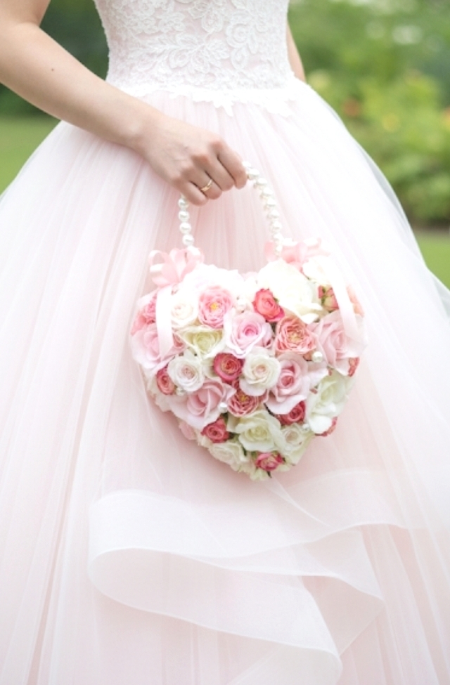 ローズピンクの薔薇＆ホワイトスターのハートのバッグブーケ