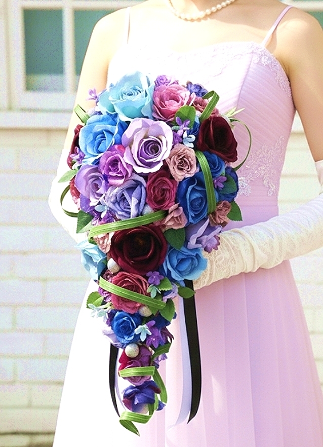 ブルー&パープルグラデーションの大人エレガントなショートキャスケードブーケ|造花ウエディング