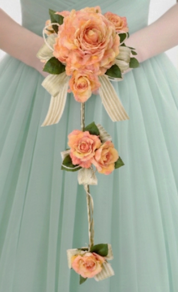 なメリアのエンパイヤ―ブーケ（３段タイプ）