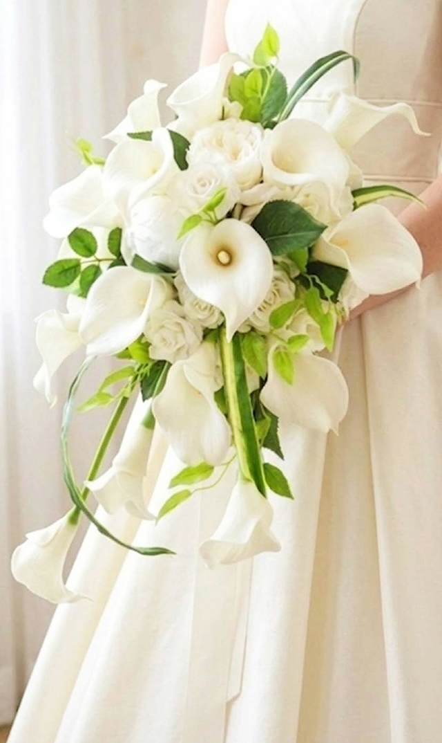 キャスケードブーケ｜カラー×ピオニー｜ピンク系｜造花　ウェディングブーケ（アーティフィシャルフラワー）