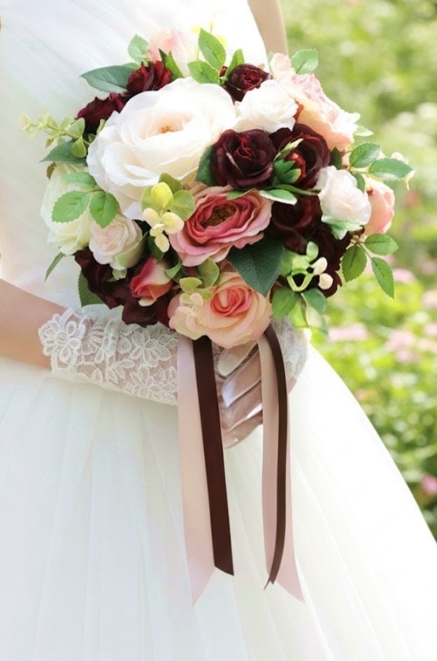 スモ―キーピンク＆モーブピンク＆ワインカラーのミニバラのラウンドブーケ