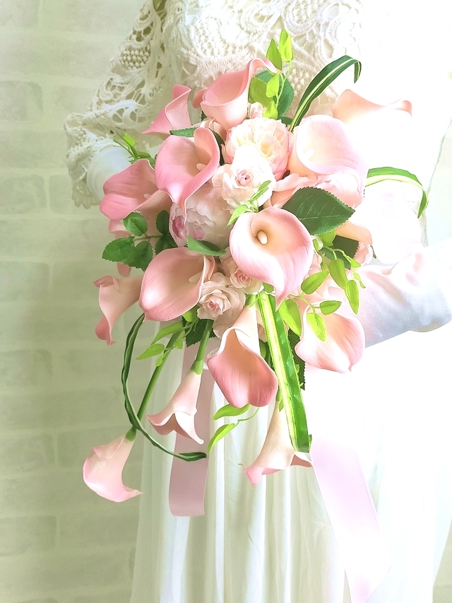 カラー＆薔薇のフリースタイルブーケ