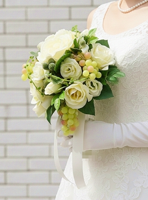 ラウンドブーケ｜バラ＆葡萄｜造花ウェディングブーケ（アーティフィシャルフラワー