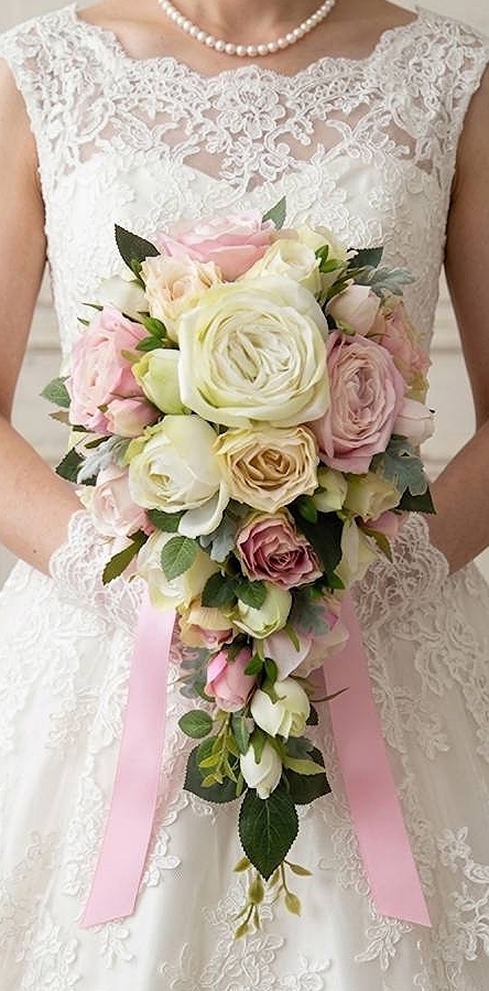 キャスケードブーケ 薔薇　白＆ピンク系｜造花ウエディングブーケ（アーティフィシャルフラワー）