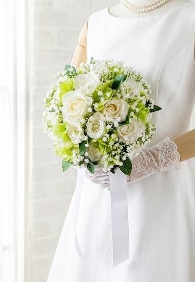 ラウンドブーケ ｜白バラ×かすみ草×紫陽花｜白×グリーン系│造花 ウェディングブーケ（アーティフィシャルフラワー）｜爽やか｜上品