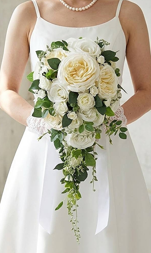 キャスケードブーケ 薔薇　白系｜造花ウエディングブーケ（アーティフィシャルフラワー）