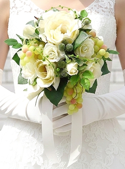 ラウンドブーケ｜バラ＆葡萄｜造花ウェディングブーケ（アーティフィシャルフラワー